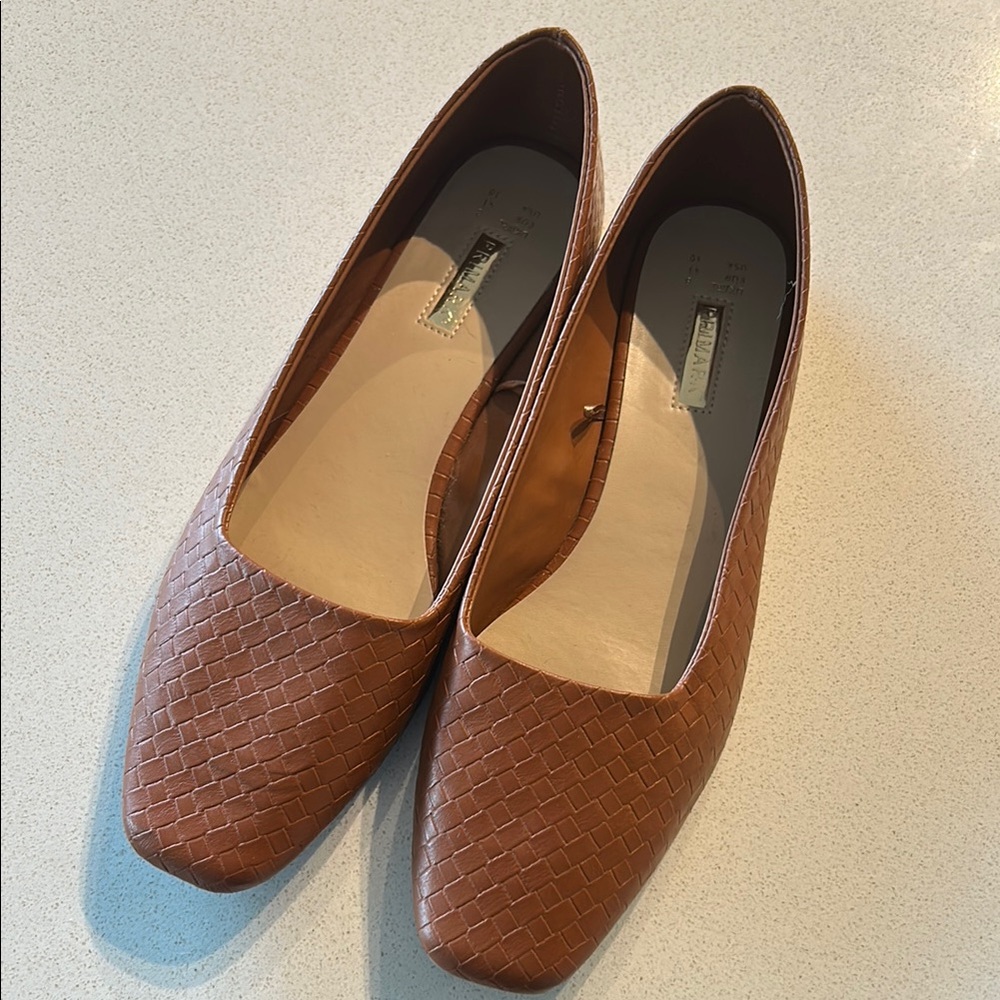 Brown Flats NWOT